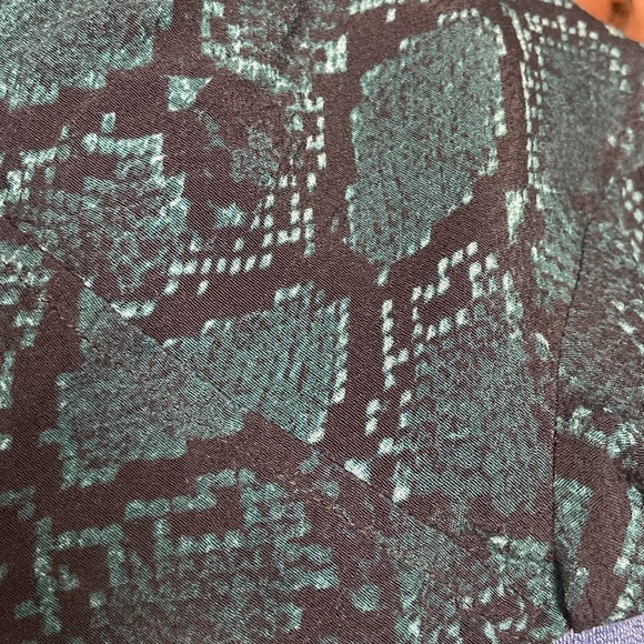 Zara TRF Collection Women’s Green Snake Print Blouse Size S Long Sleeves Career - Picture 13 of 13